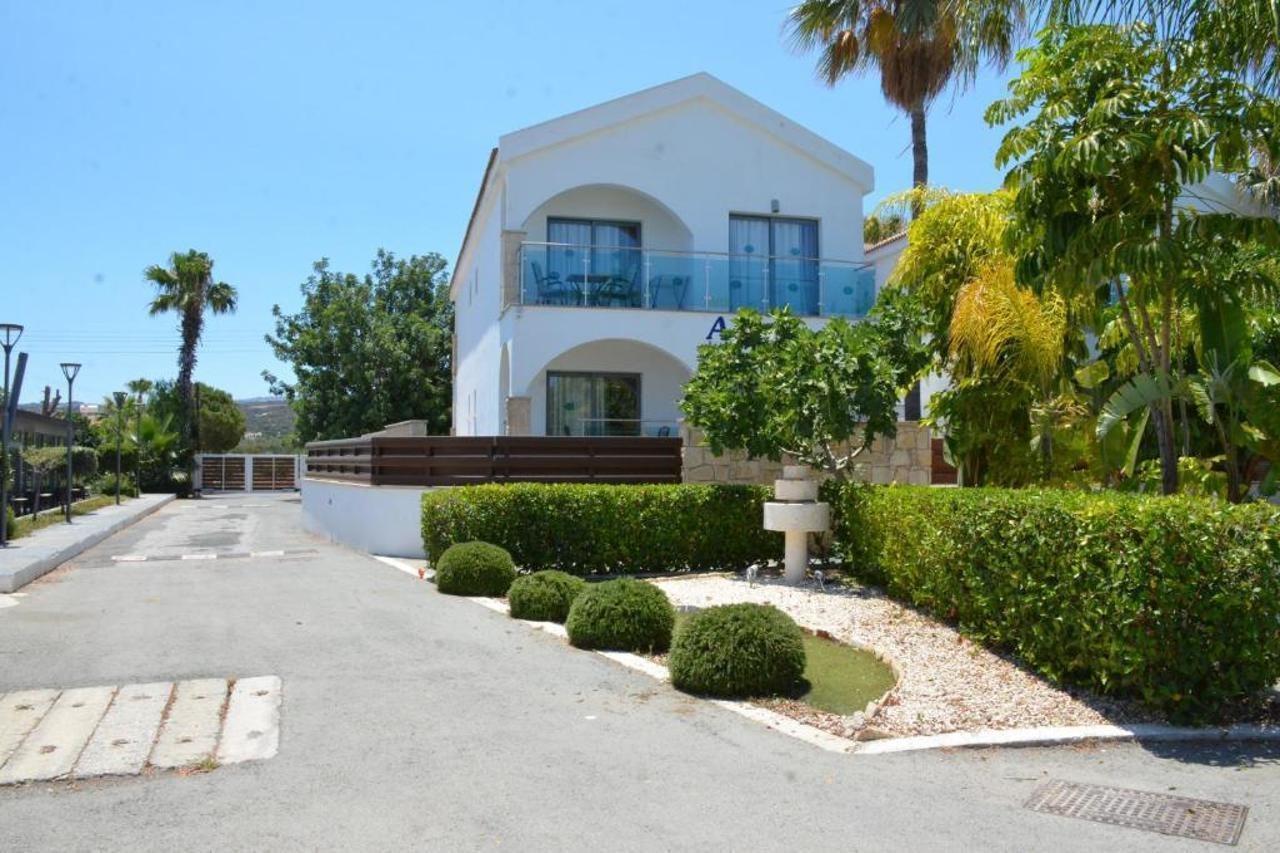 Polis Latchi Escape Hotel And Suites מראה חיצוני תמונה
