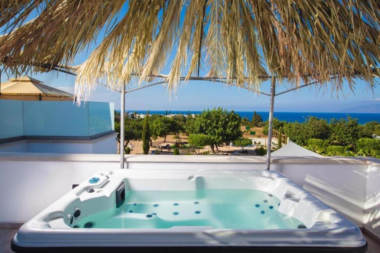 Polis Latchi Escape Hotel And Suites מראה חיצוני תמונה