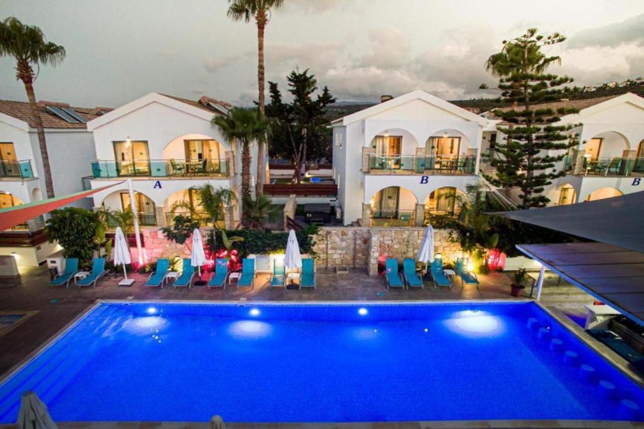 Polis Latchi Escape Hotel And Suites מראה חיצוני תמונה
