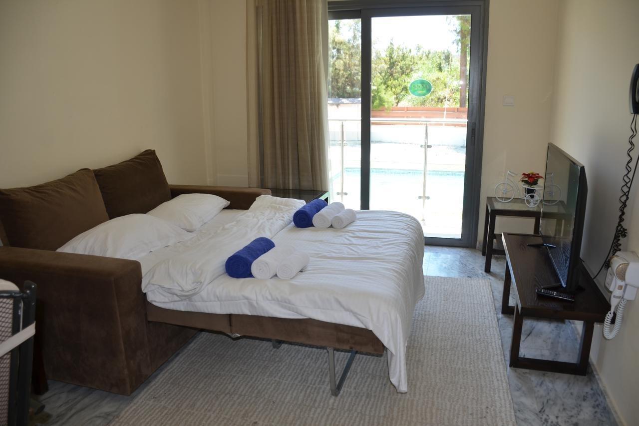 Polis Latchi Escape Hotel And Suites מראה חיצוני תמונה