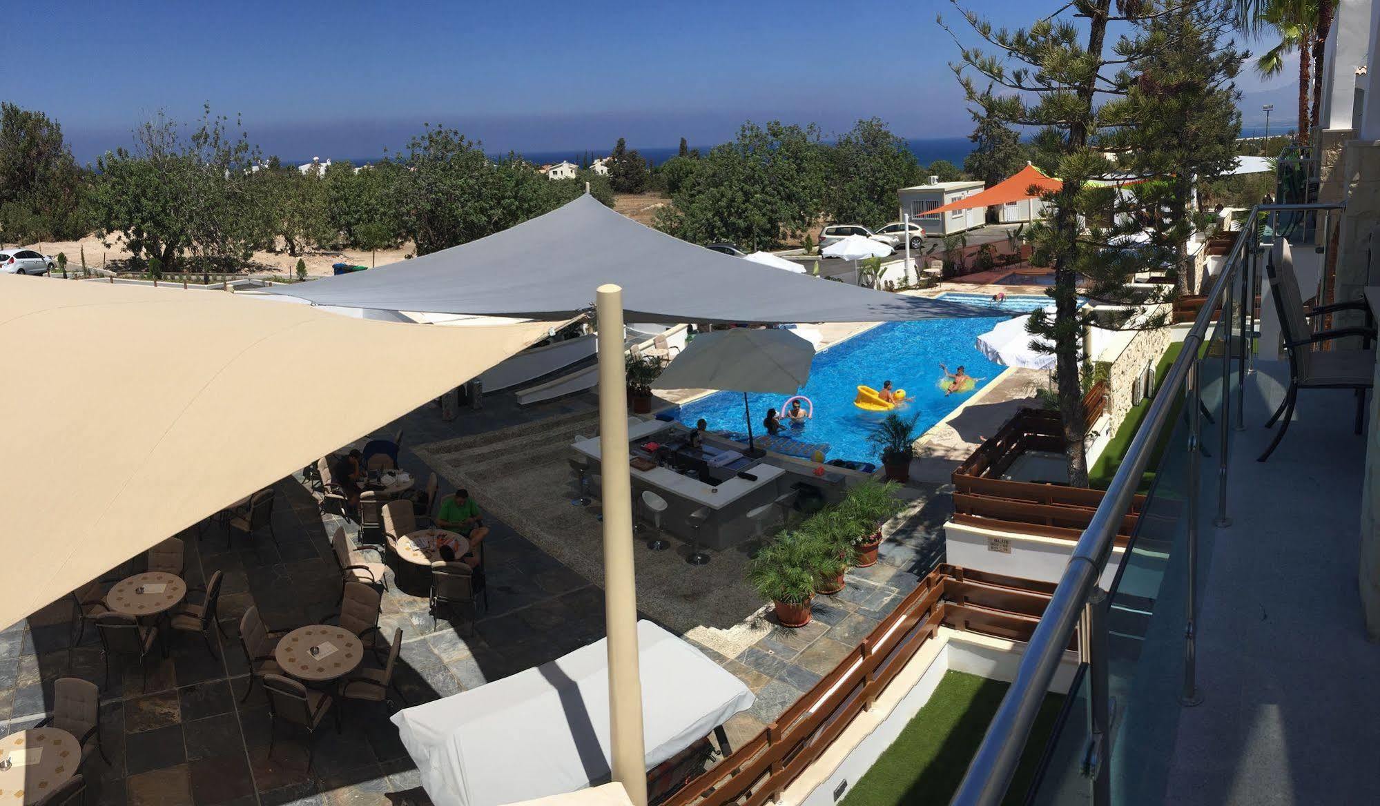 Polis Latchi Escape Hotel And Suites מראה חיצוני תמונה