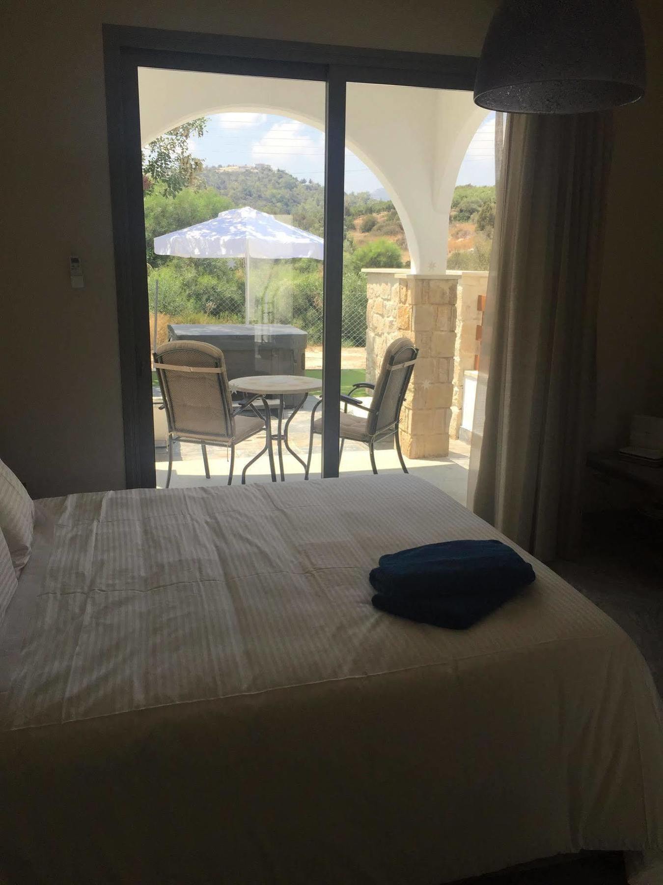 Polis Latchi Escape Hotel And Suites מראה חיצוני תמונה