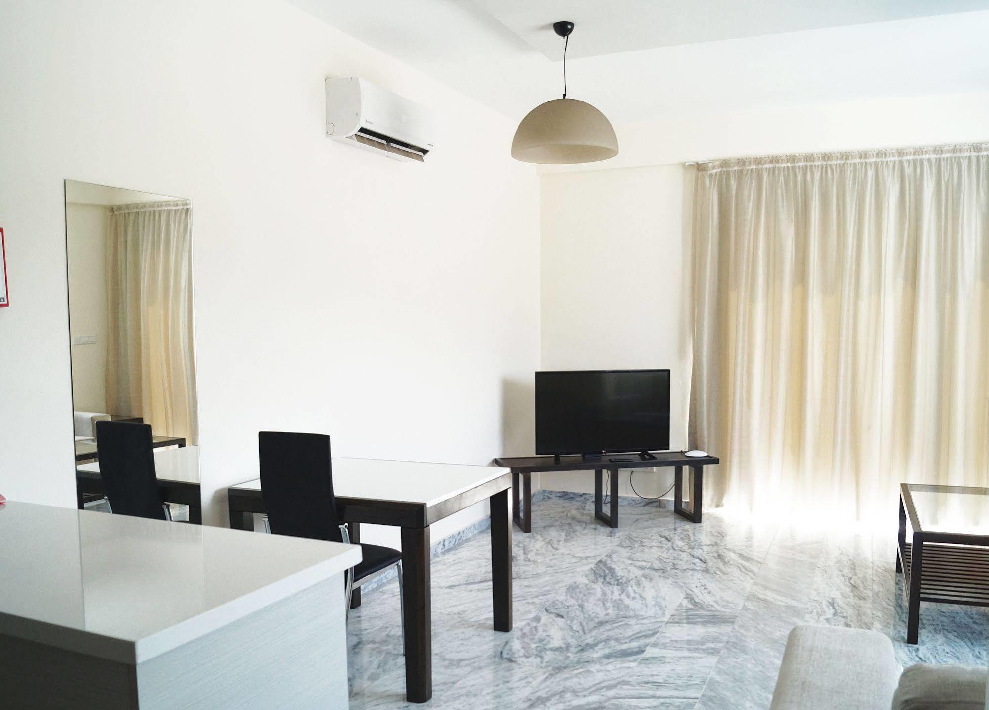 Polis Latchi Escape Hotel And Suites מראה חיצוני תמונה