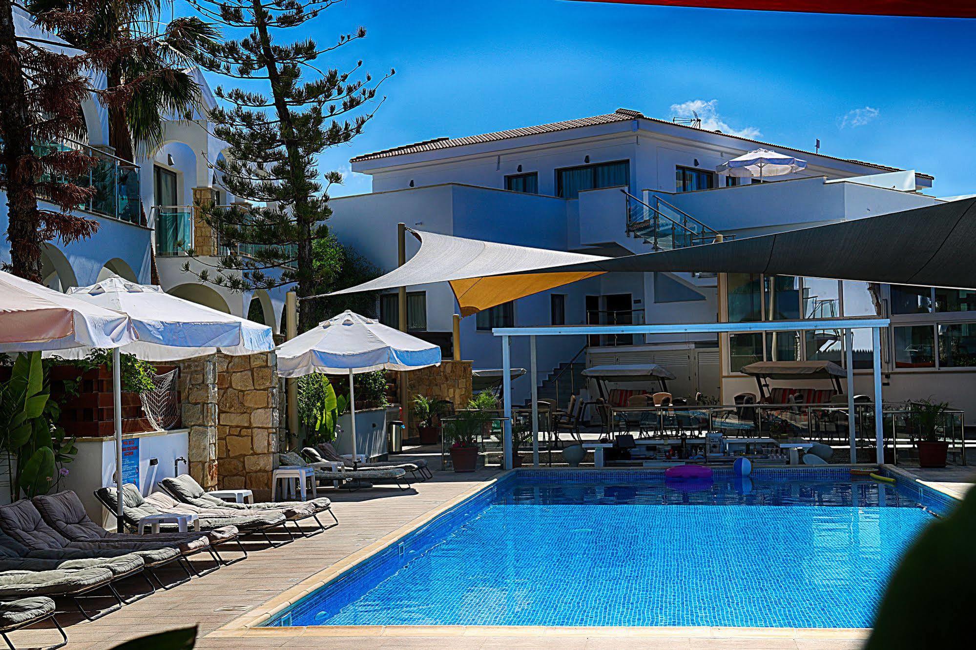 Polis Latchi Escape Hotel And Suites מראה חיצוני תמונה